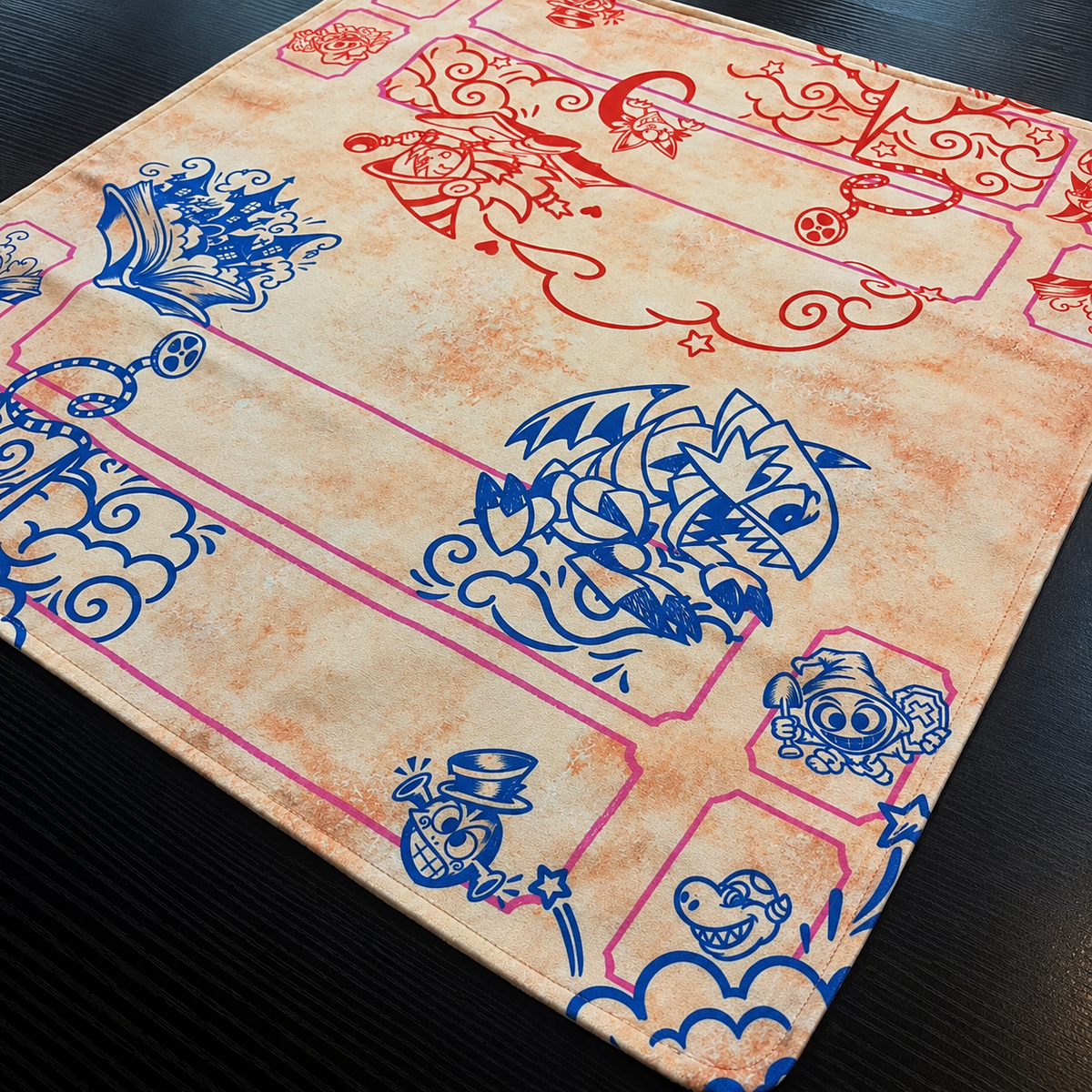 Cartoon Arena -  Cloth Playmat - Double-Sided Velvet 60x60 cm